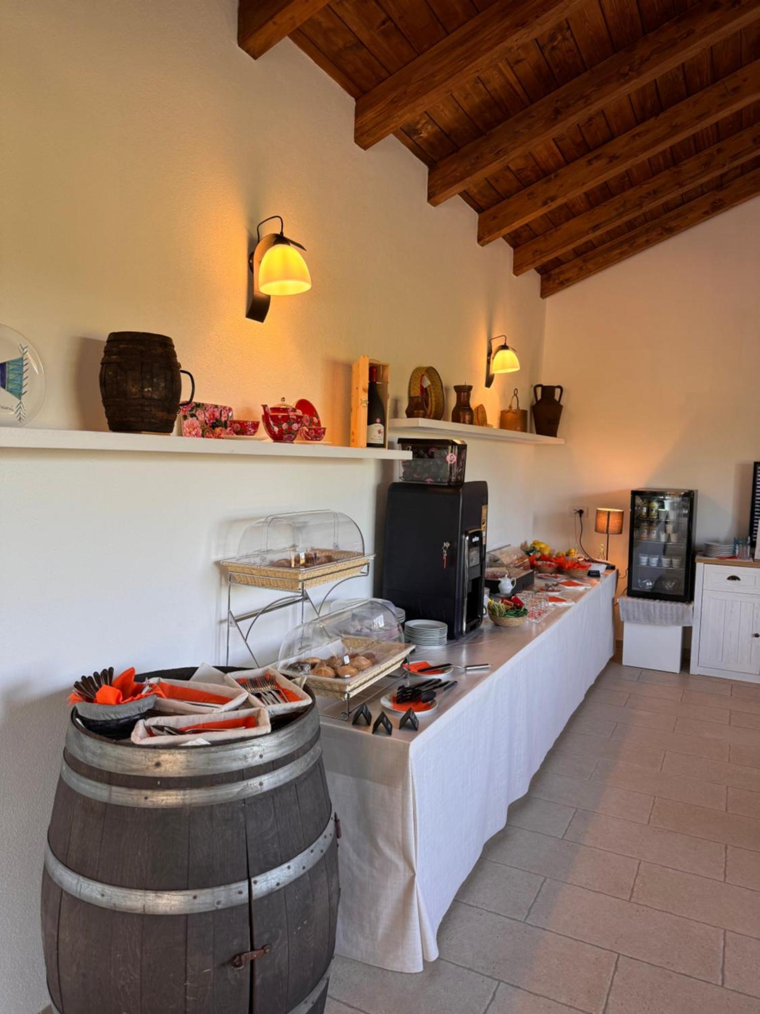 La Vinia Bed&wine Experience * Sassari