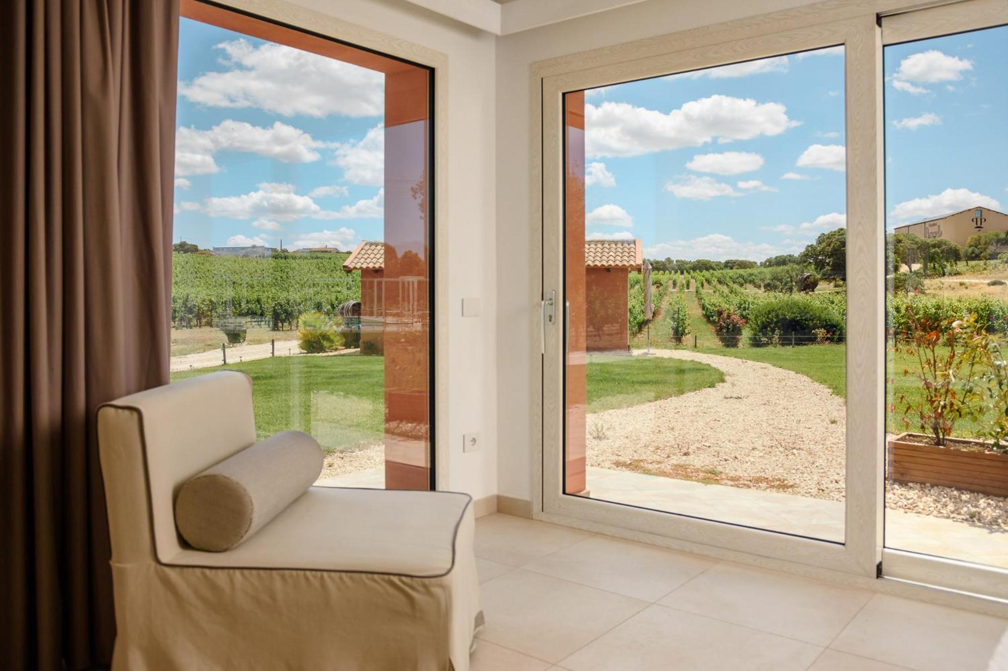 Farm stay La Vinia Bed&wine Experience - Adults Only Sassari